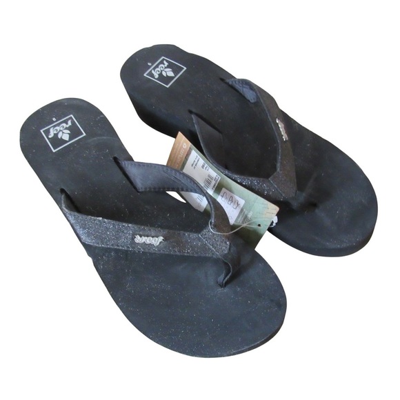Reef Charcoal Flip Flops - Picture 1 of 11
